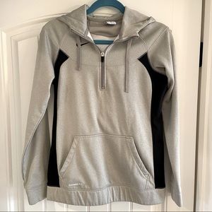 Nike quarter-zip hoodie size M